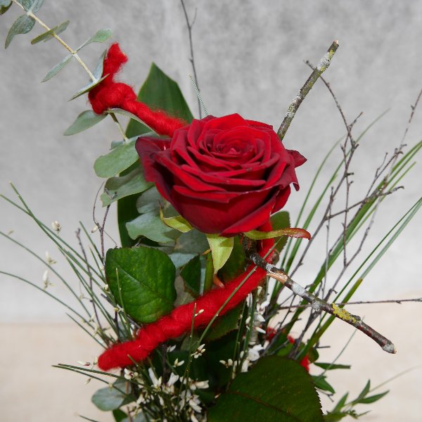 Rosengruß 1 Rose mit Vase Bild 1